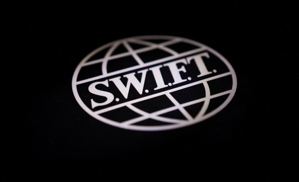 Swift Pioneers Tokenized Asset Transfers Across Multiple Blockchains 